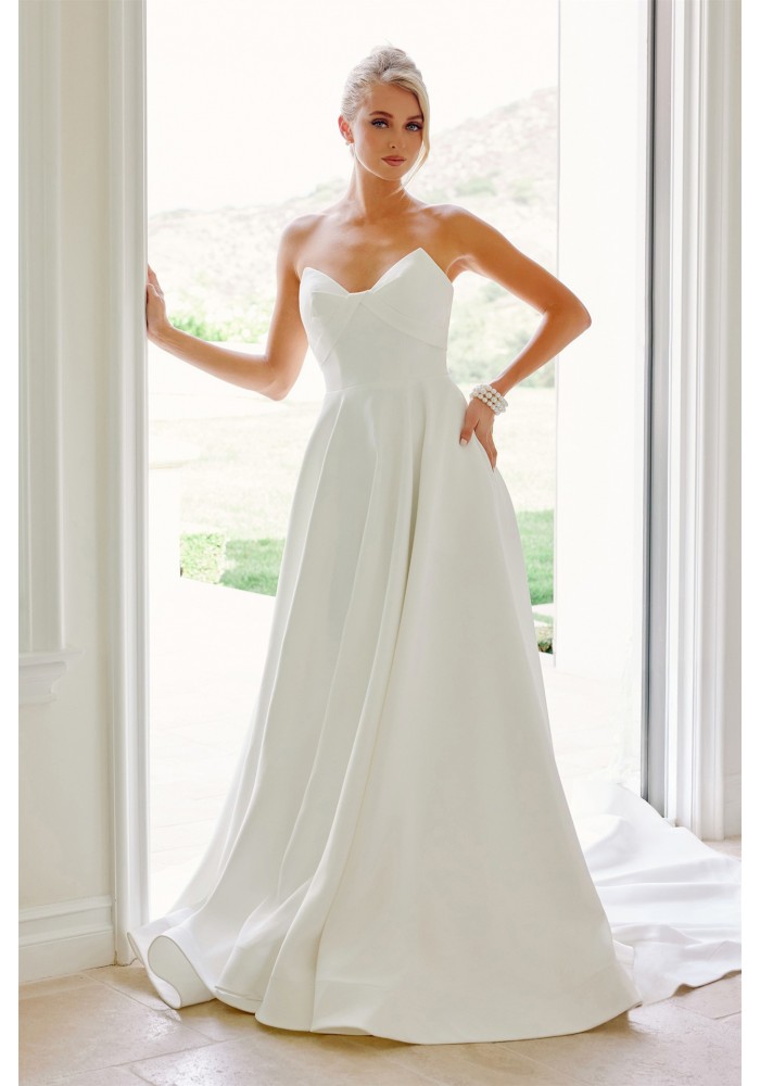 Satin A-line Peaked Crossover Neckline Partial Coverage Back Chapel Train - CH-NAJW1053