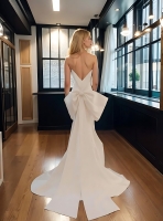 Wedding Dress - Crepe Sheath with Twisted Bust and Detachable Large Bow - BLC-S1005