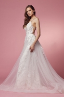 Lace And Beads Embroidered Mermaid Gown With Overskirt - CH-NAF485W