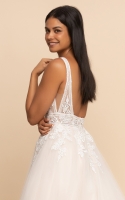 Plus Size - A-line Square Neck with Floral Appliques and Sequins Embellishments Wedding Dress - PETULA