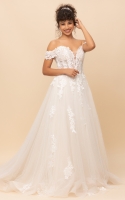 Plus Size - Ball Gown Off-the-shoulder with Floral Lace Embellishments Wedding Dress - LUMI